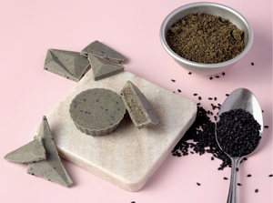 Kessho Black Sesame Chocolate Butter Cups (2-Piece)