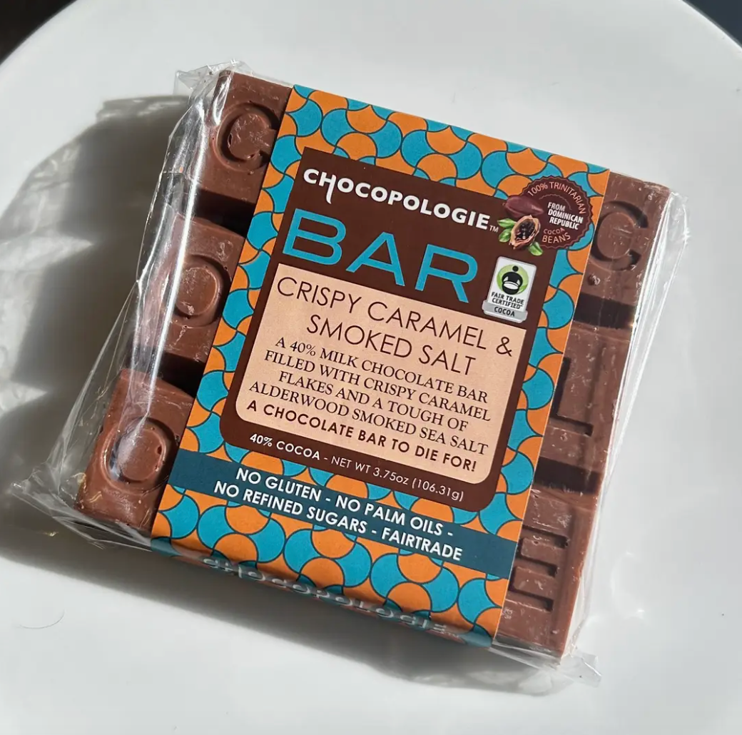 Chocopologo Milk Chocolate W Caramel Flakes & Smoked Salt