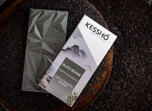 Kesshō Black Sesame White Chocolate Bar