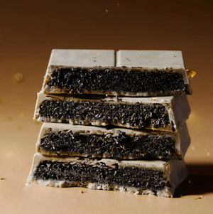 Kesshō Dubai-Style Black Sesame White Chocolate Bar with Japanese black sesame paste and crispy kataifi filling, available at Chocology Unlimited.
